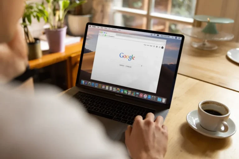 Behind the searches: why users look up apkvenom.org